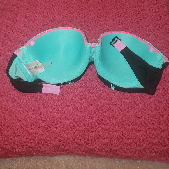 Shade and Shore Bikini Top - Picture 4 of 6